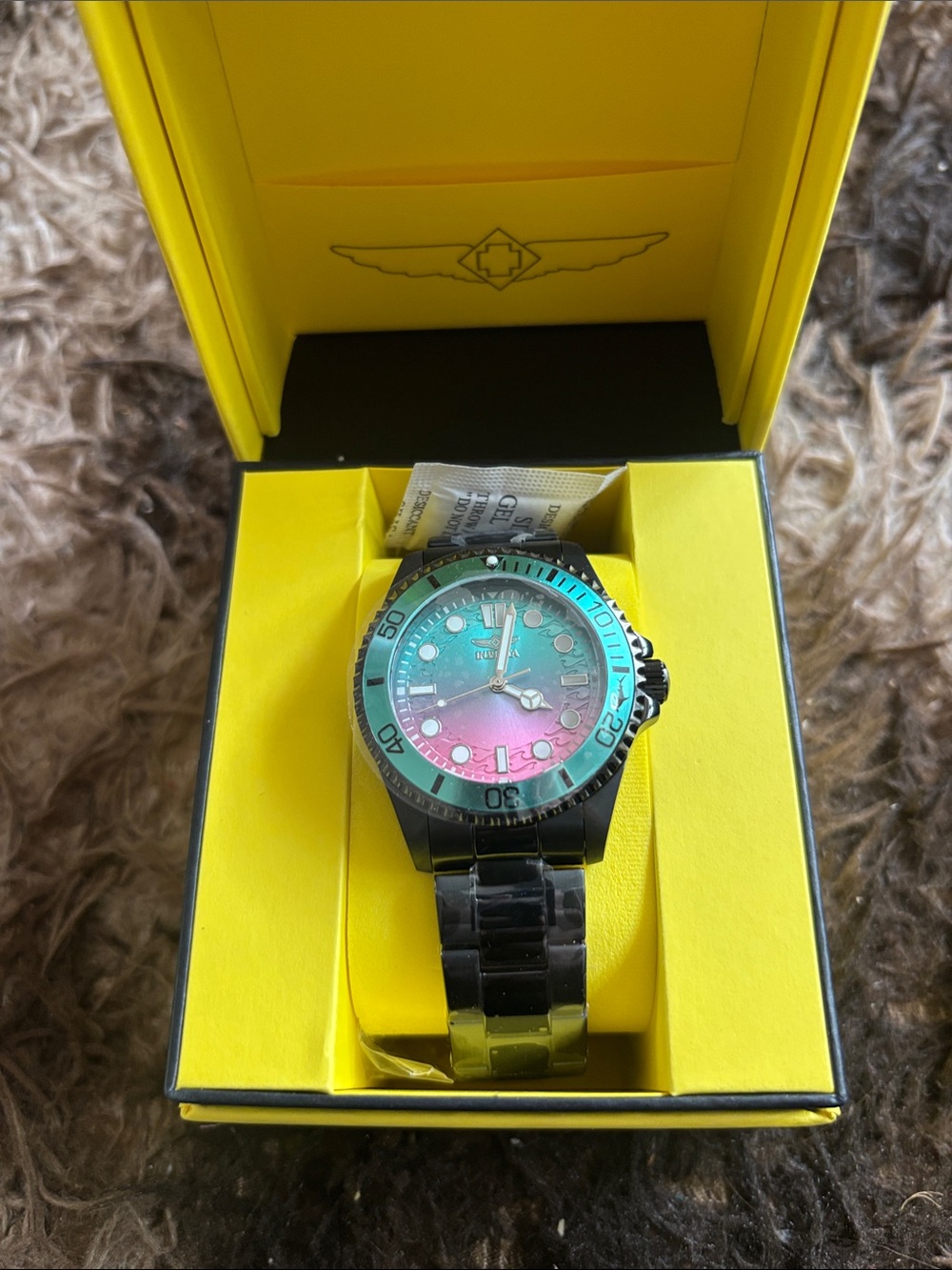 Black label Pro Diver Watch - Teal to Pink